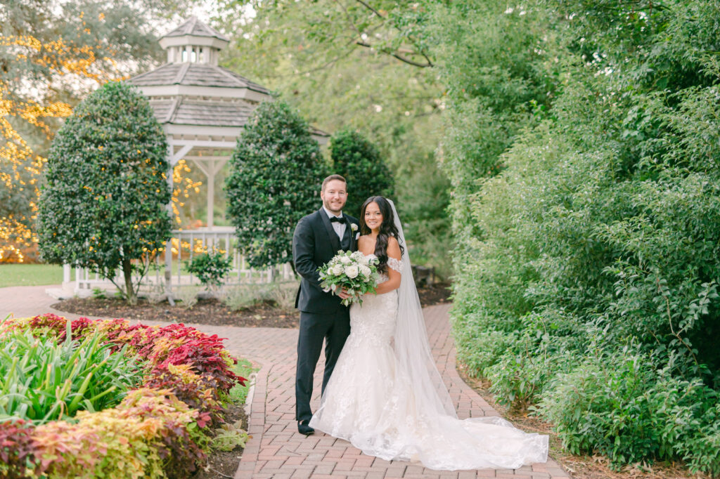 classic wedding couple portrait taken at the houstonian hotel